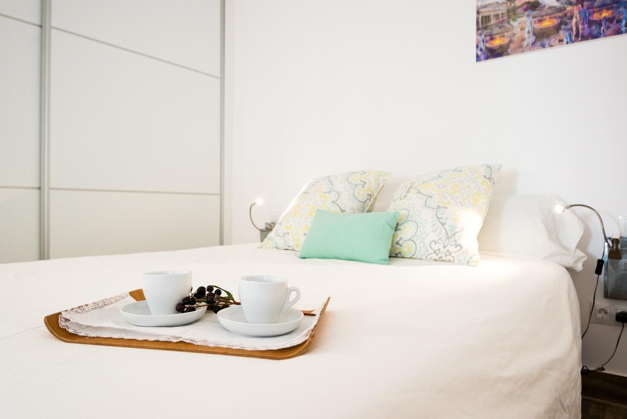 Malagasuite Bungalow Pool Benalmádena Kültér fotó