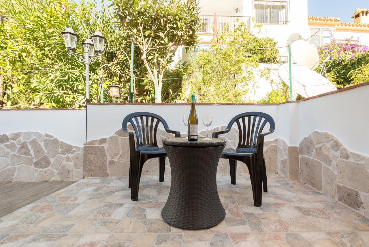 Malagasuite Bungalow Pool Benalmádena Kültér fotó